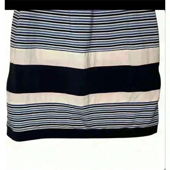 BCBGMAXAZRIA Women's XS Blue Striped A-Line Sleeveless Dress - Picture 4 of 6